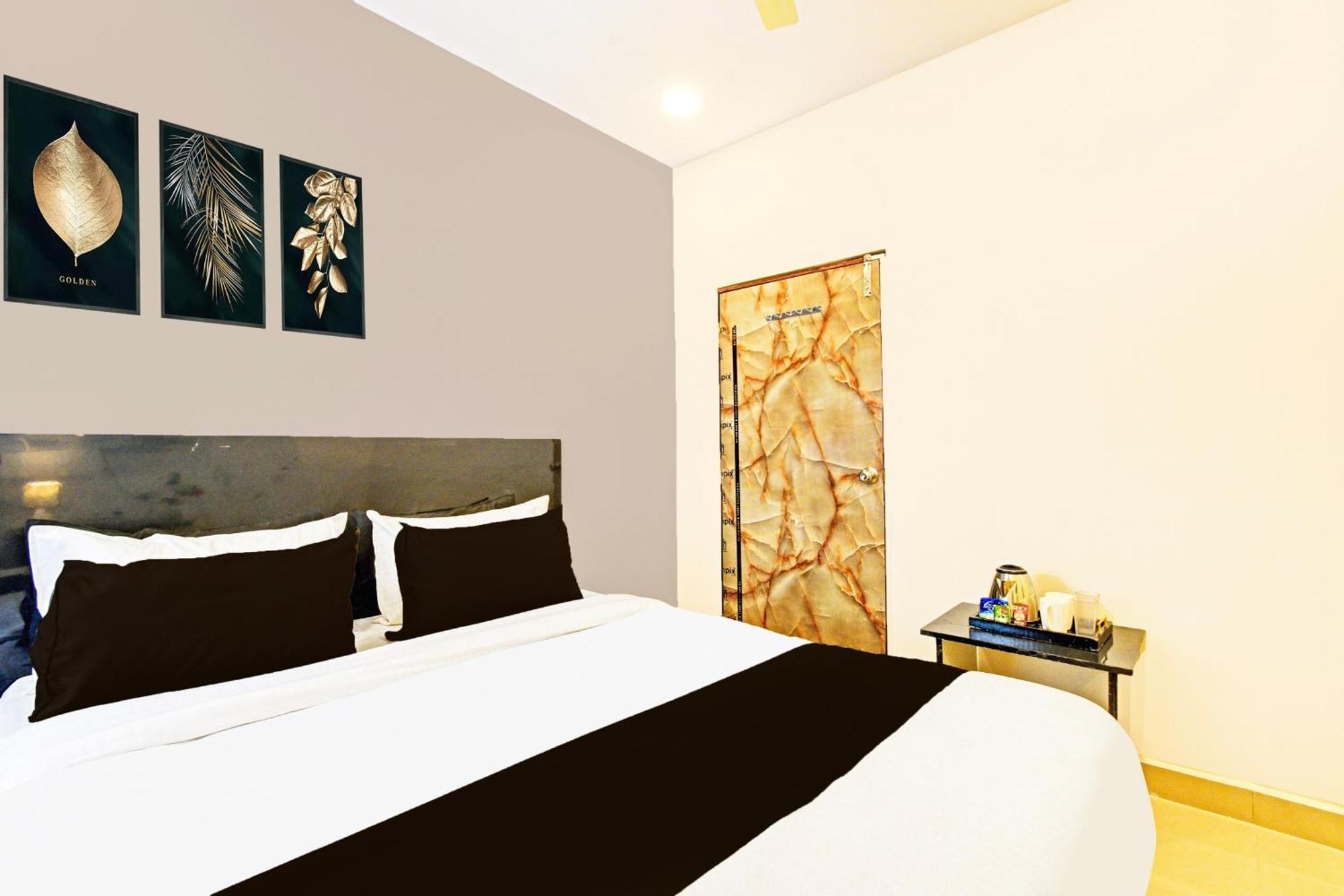 Hotel O Malani Inn Haïdarabad Extérieur photo