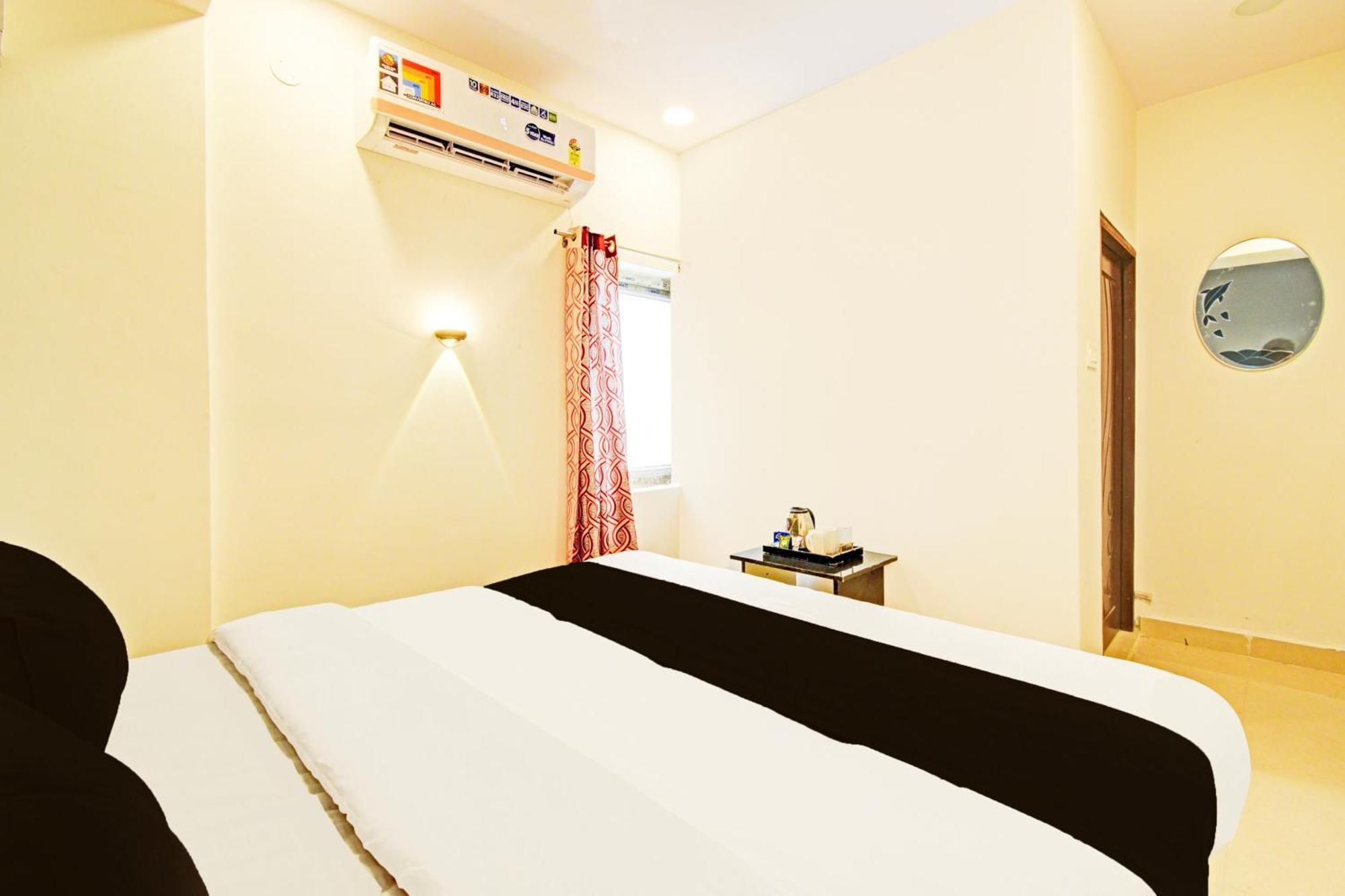 Hotel O Malani Inn Haïdarabad Extérieur photo